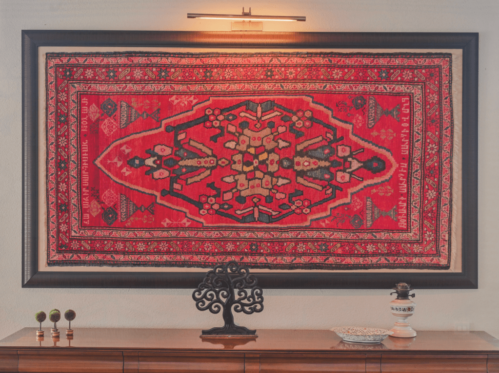 Armaş Vakfı Duvarında Bir Düğün&nbsp;Halısı…